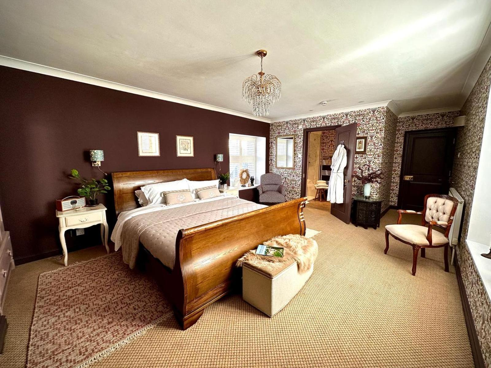 The Three Tuns Hotel Chepstow Luaran gambar