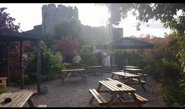 The Three Tuns Hotel Chepstow Luaran gambar