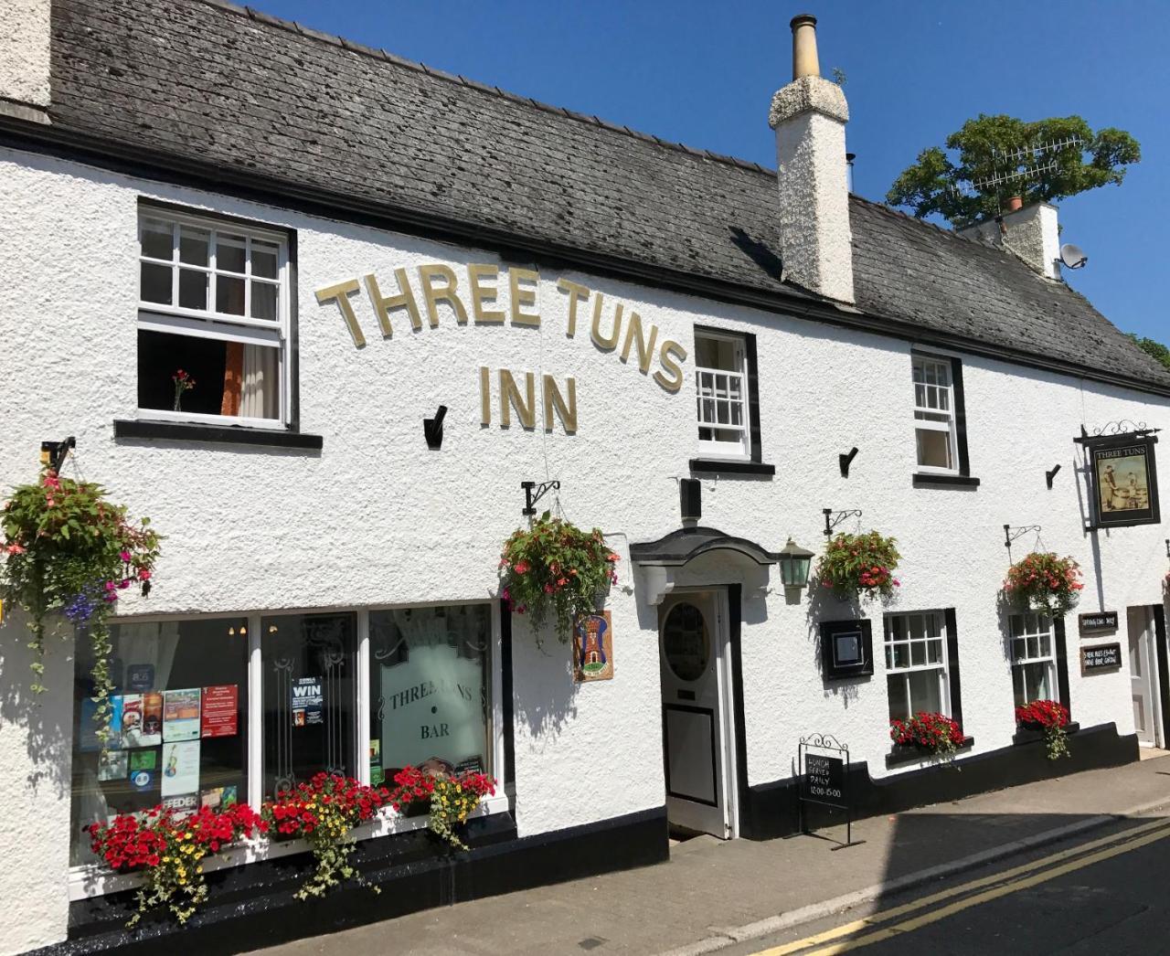 The Three Tuns Hotel Chepstow Luaran gambar